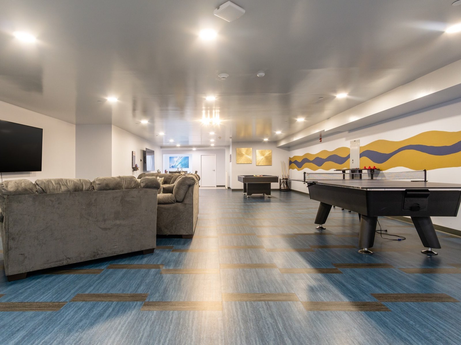 Resident amenities boutique apartments Grand Monarch