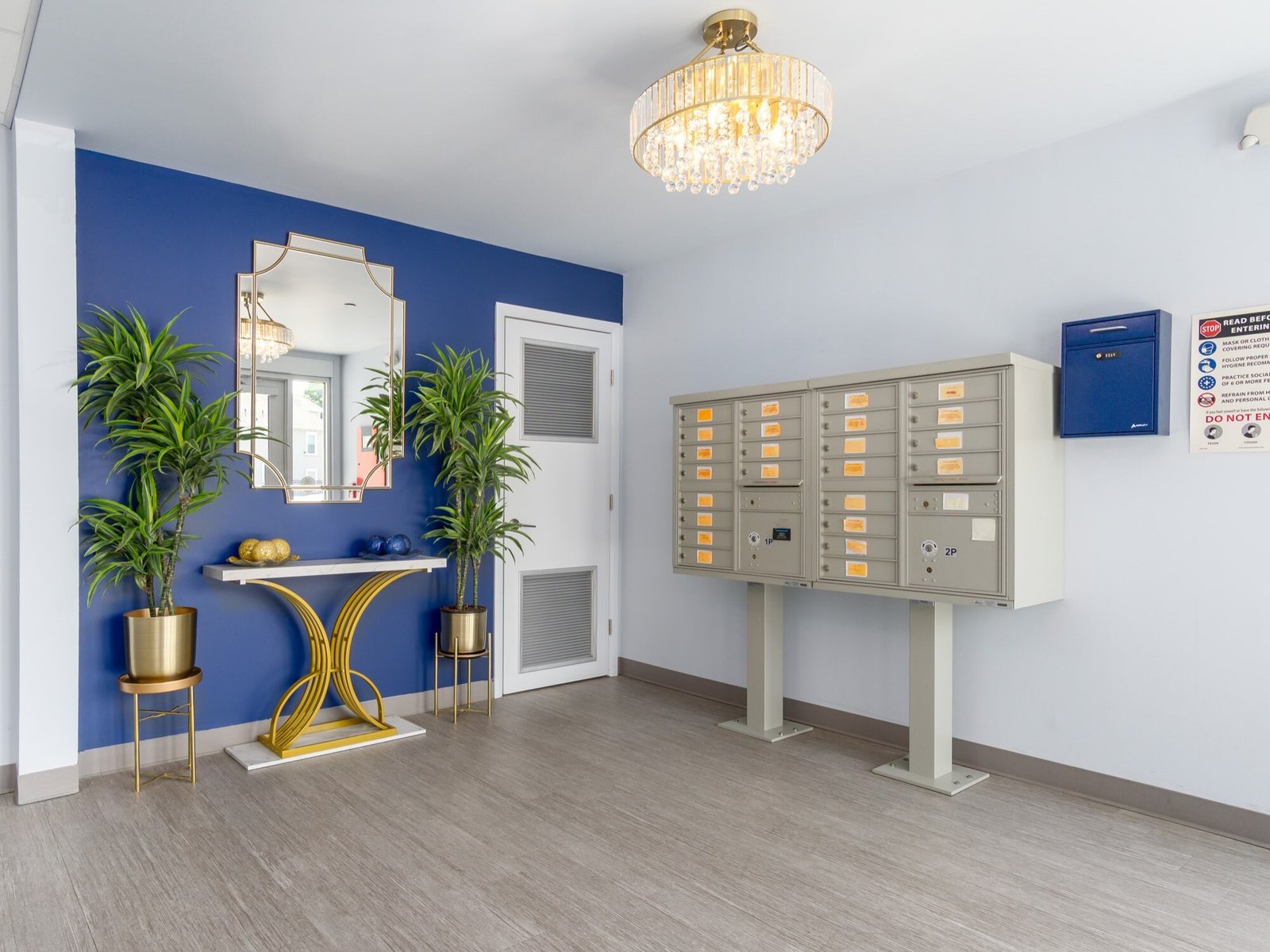 Contemporary lounge design Grand Monarch apartments